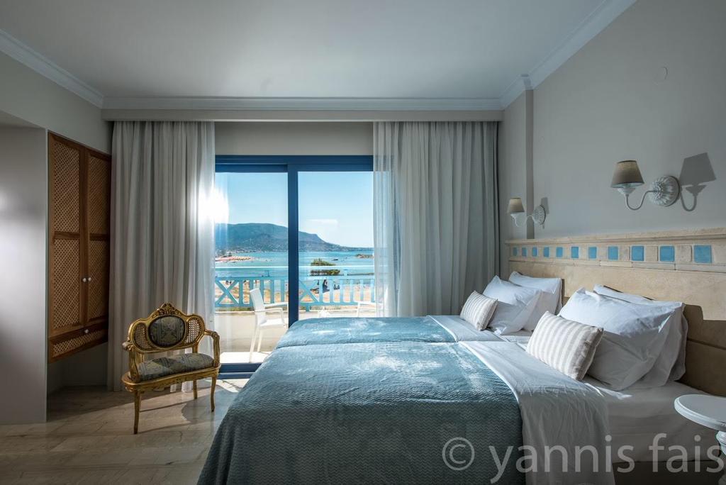 Pyrgos Blue Aparthotel Mália Exterior foto