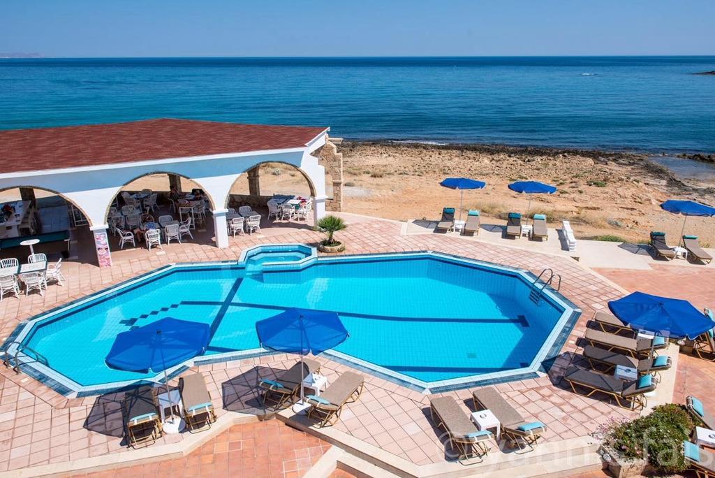 Pyrgos Blue Aparthotel Mália Exterior foto