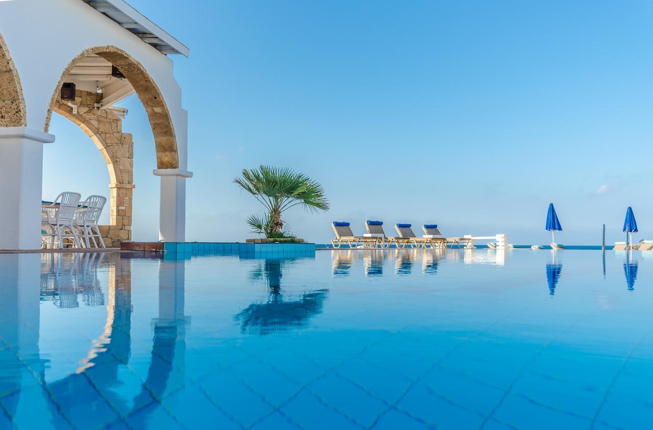 Pyrgos Blue Aparthotel Mália Exterior foto